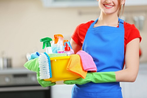 Local Fulham move-out cleaning service covering flats and houses